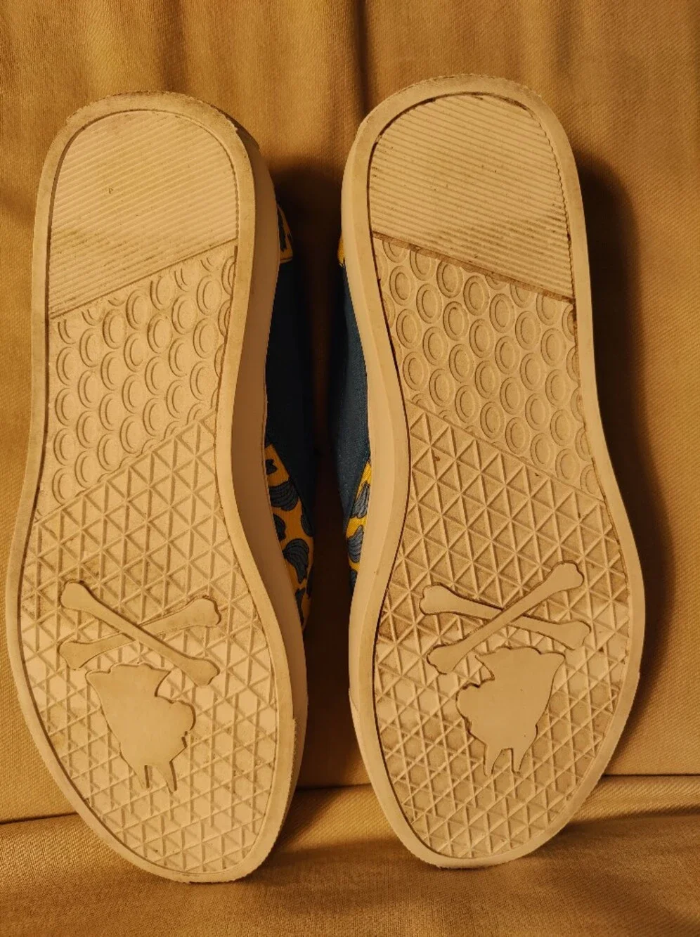 Nick Graham Shoes Slip-On Mens 8M Bobby Banana Blue Yellow
